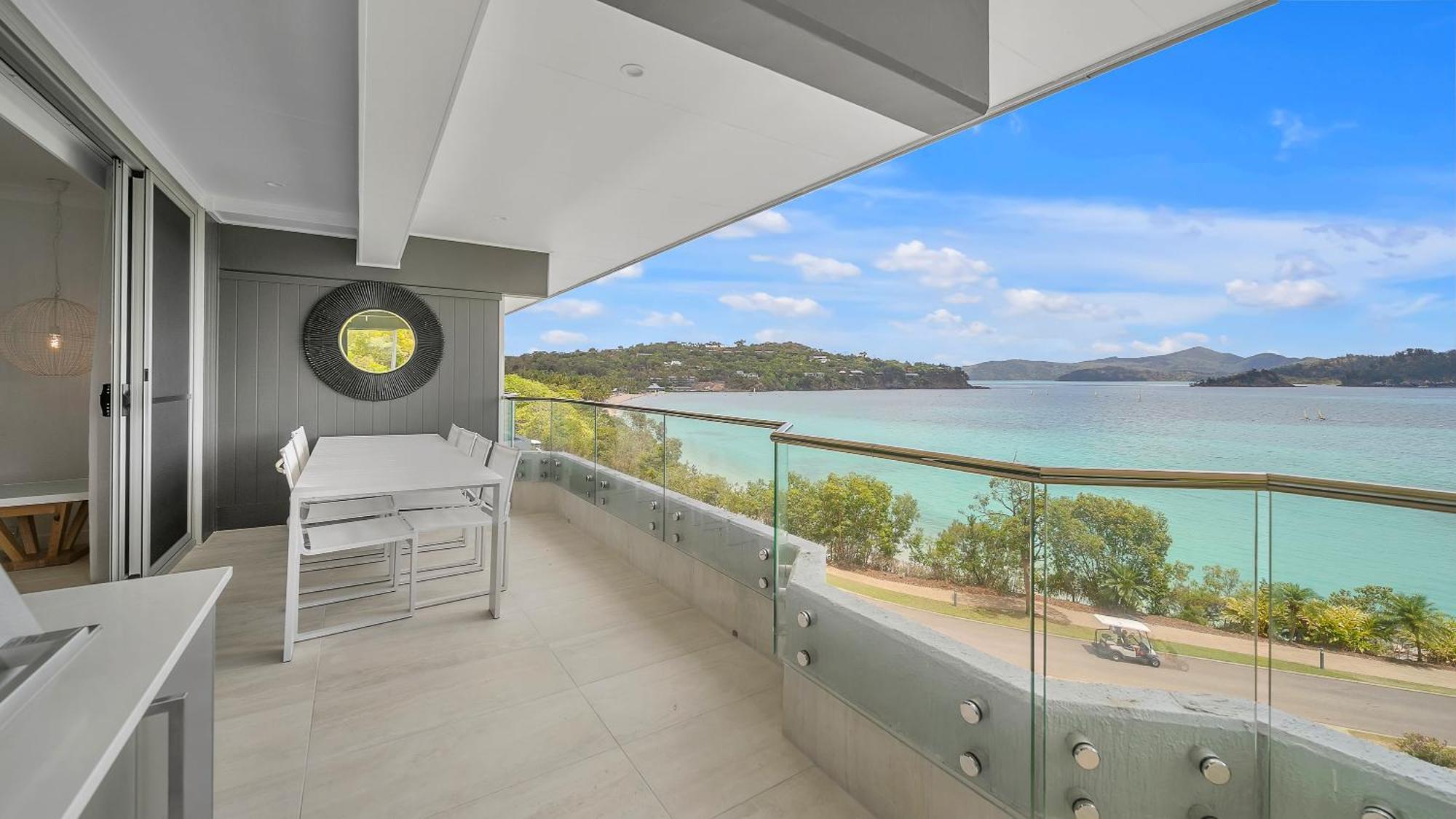 The Elite F208 By Hamorent On Hamilton Island Apartment Exterior photo