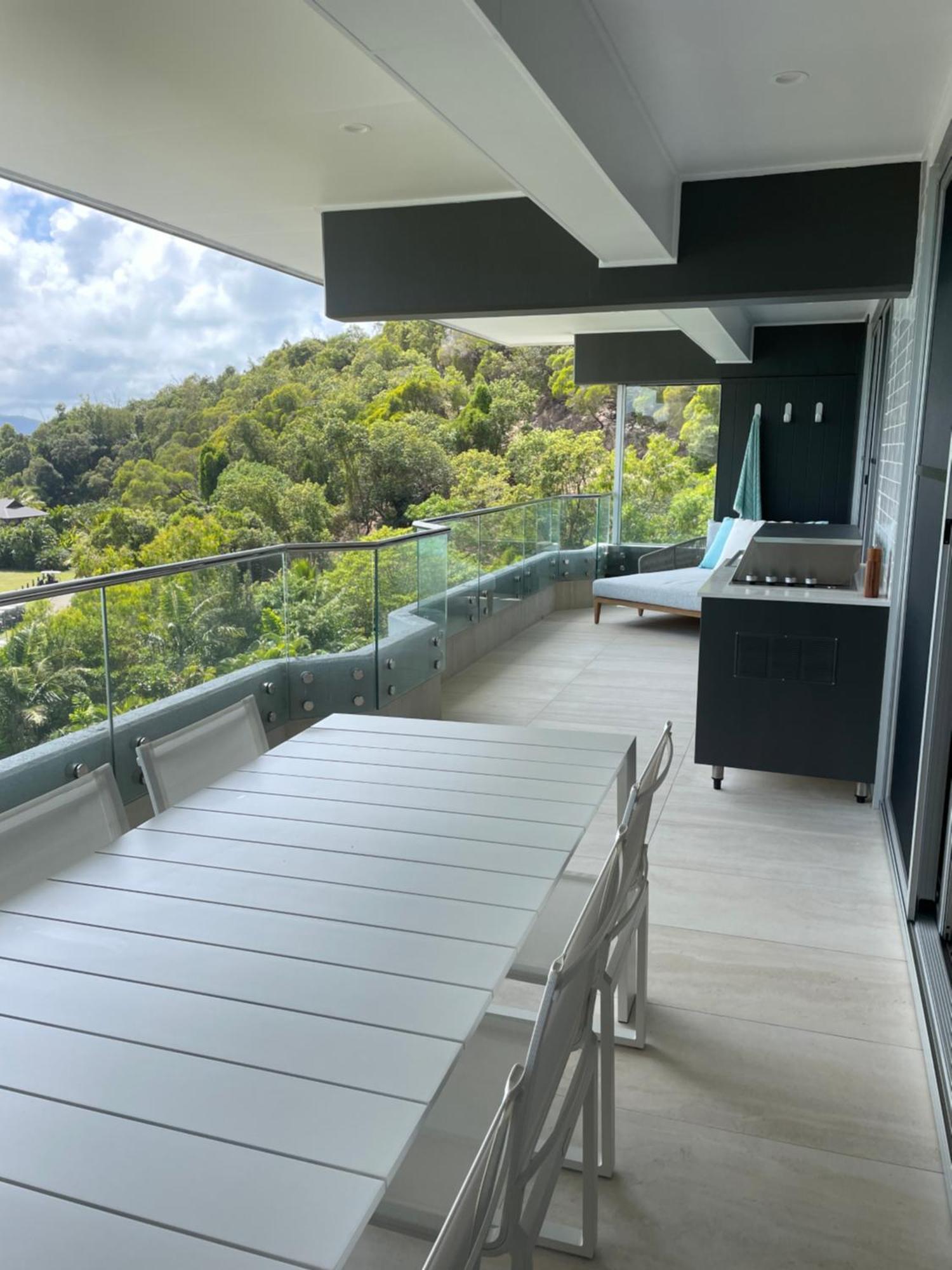 The Elite F208 By Hamorent On Hamilton Island Apartment Exterior photo